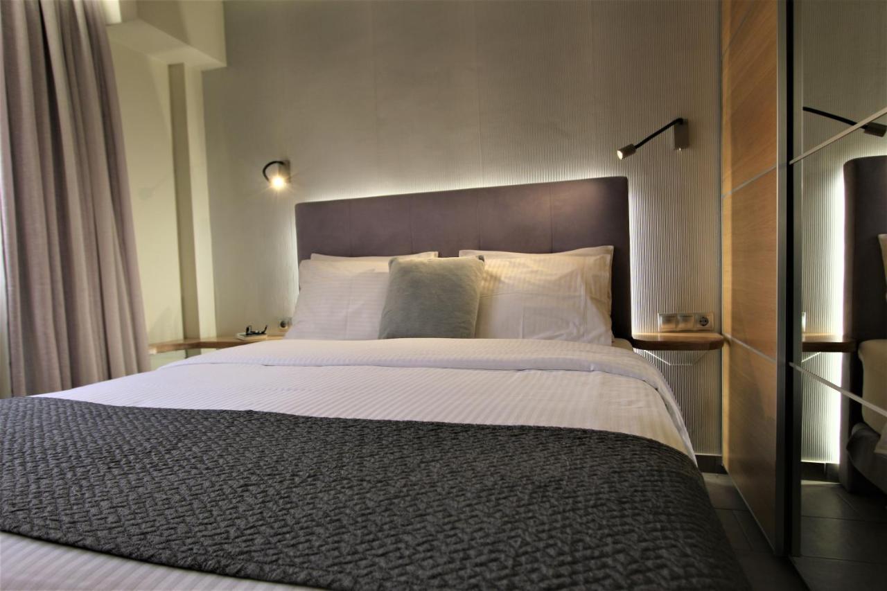 Aiolos Ermou 64 4th Floor Apartment